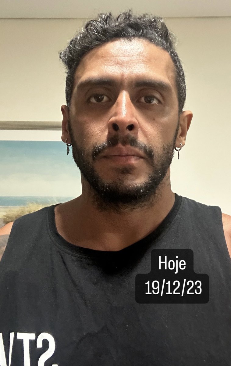 Geralmente eu venho aqui falar de política. Hoje eu venho convidar vcs a apoiarem uma causa nobre. O Guina Souza, que tem um canal no YouTube mostrando a vida de um brasileiro na Austrália, está passando por um tratamento de câncer. Na Austrália o tratamento é pago. Devido à