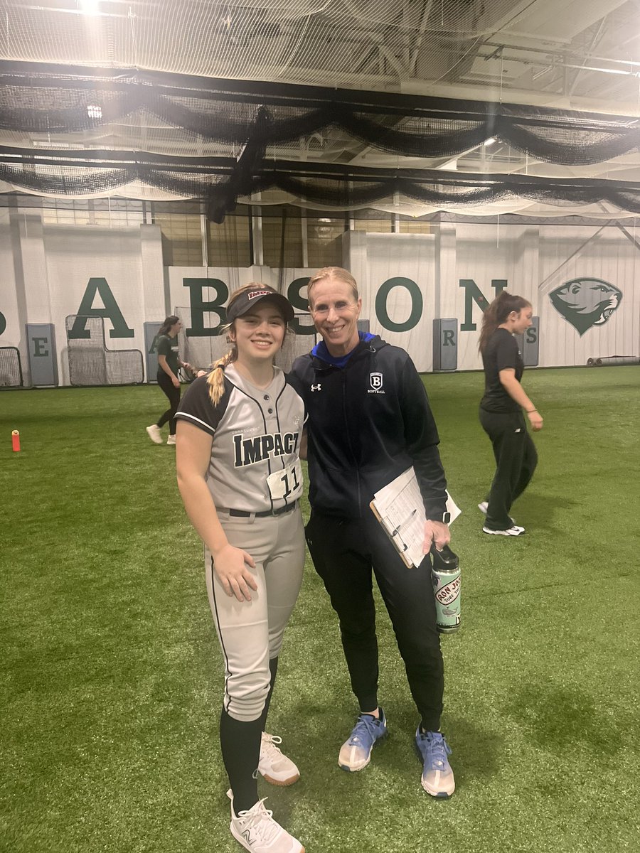 Niamh Foley tweet media