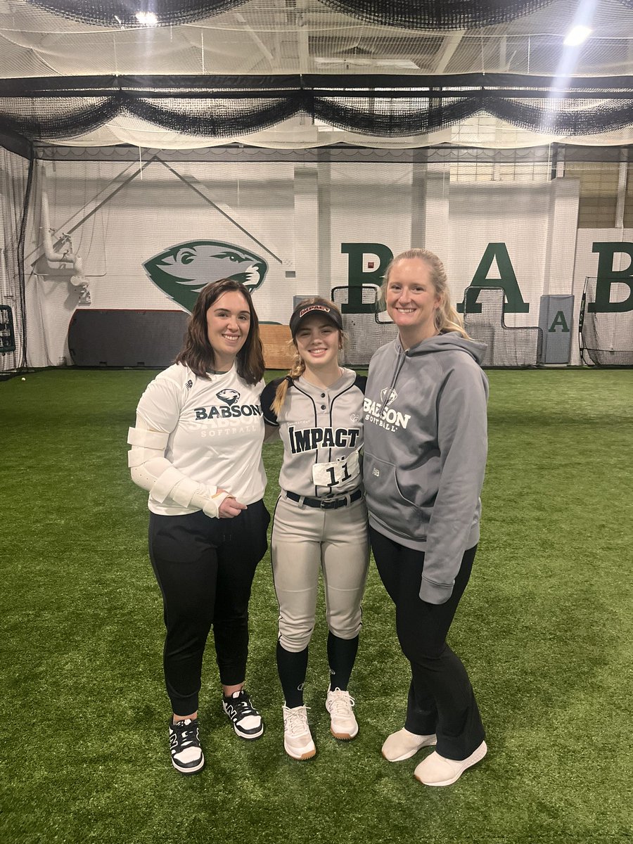 Niamh Foley tweet media