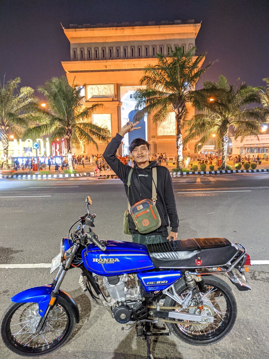 rokim99_'s tweet photo. Semesta tau prosesmu bukan protesmu🍂🍂🍂 https://t.co/nzUw4K12fk