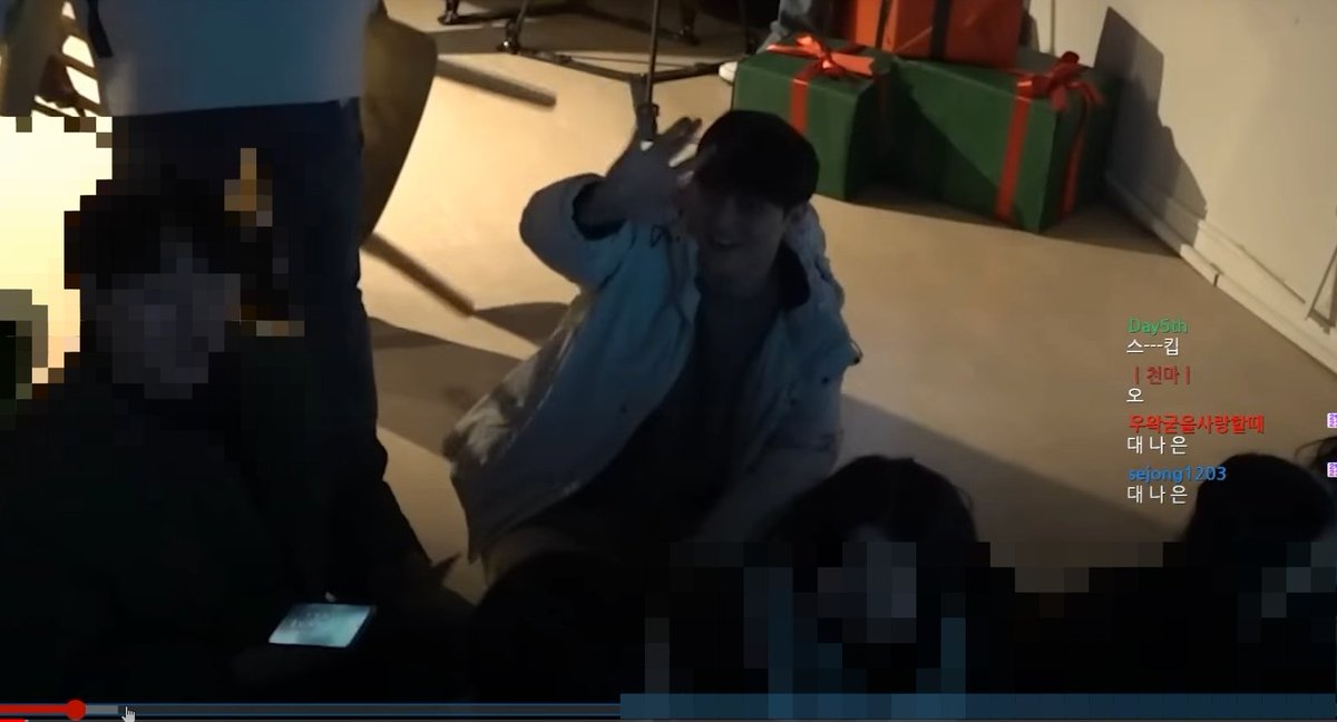 DevGGDok's tweet image. 챤튜브에 얼굴 박제당함