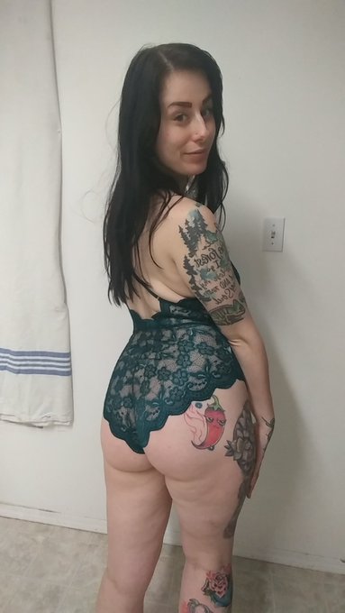 A couple new lingerie's from a fan 🥰  Peep my Wishlists in the link in my bio 💖 . . . &bull; gifts &bull; cute