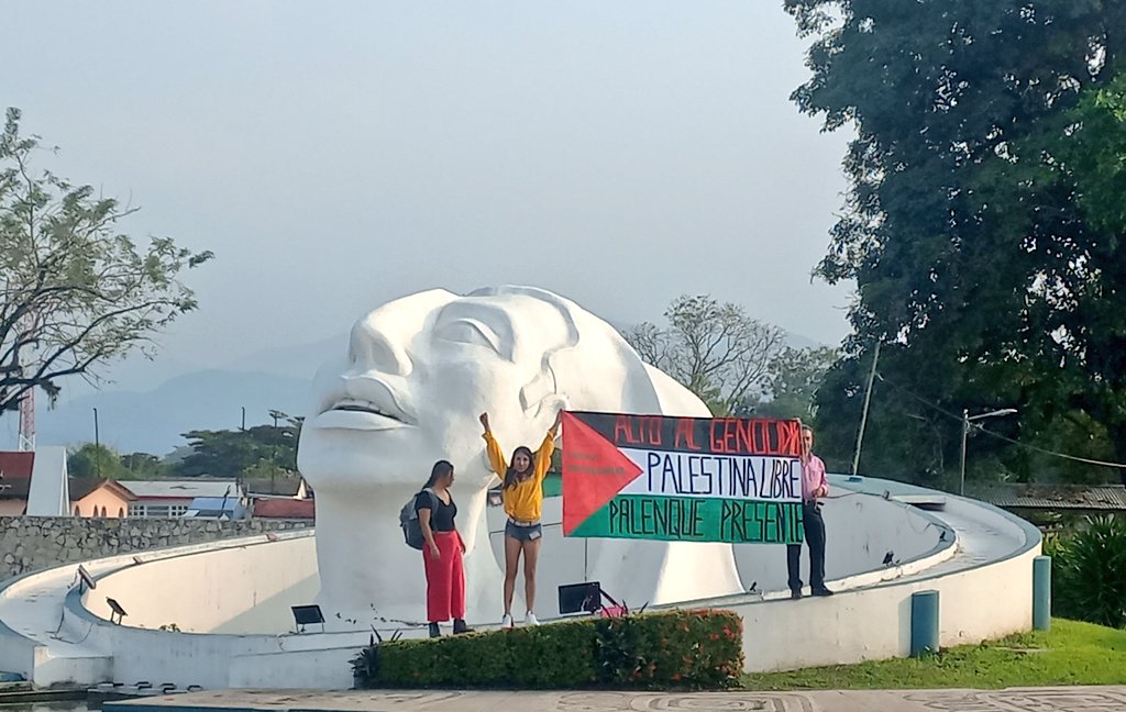 MexconPalestina's tweet photo. Palenque, CHIAPAS, con Palestina.

¡Viva Palestina Libre!
¡Alto al genocidio!
¡Abajo la colonización!

#PalestinaLibre 
#MéxicoPalestina https://t.co/aFzPz1PQHA