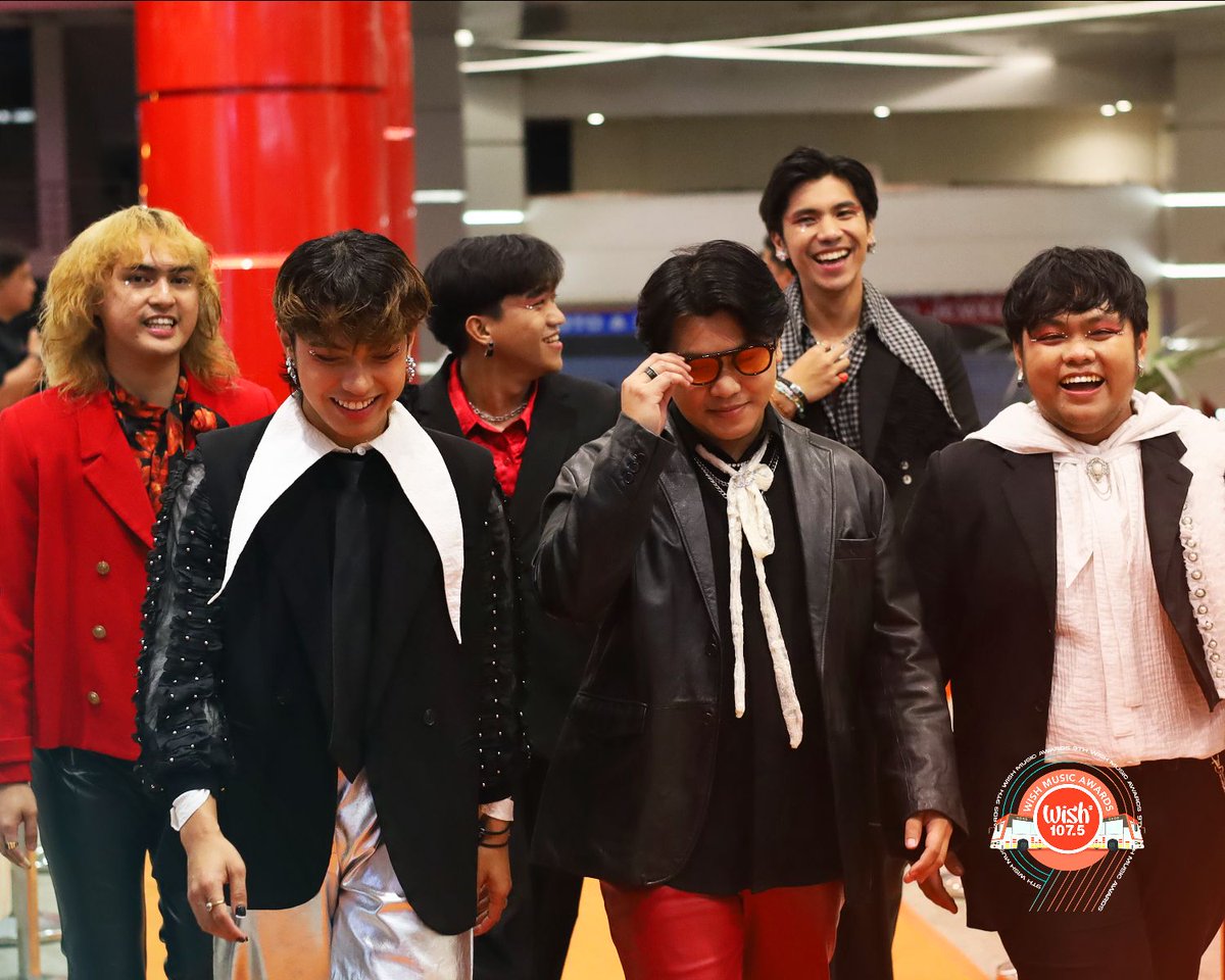 wish1075's tweet photo. [3/16] Our OPM stars surely know how to strut and strike a pose on the orange carpet with flair! ✨ Here are our #9thWishMusicAwards nominees and stellar attendees, dazzling as they made their way into the Big Dome last night! https://t.co/OExZm8VQfU