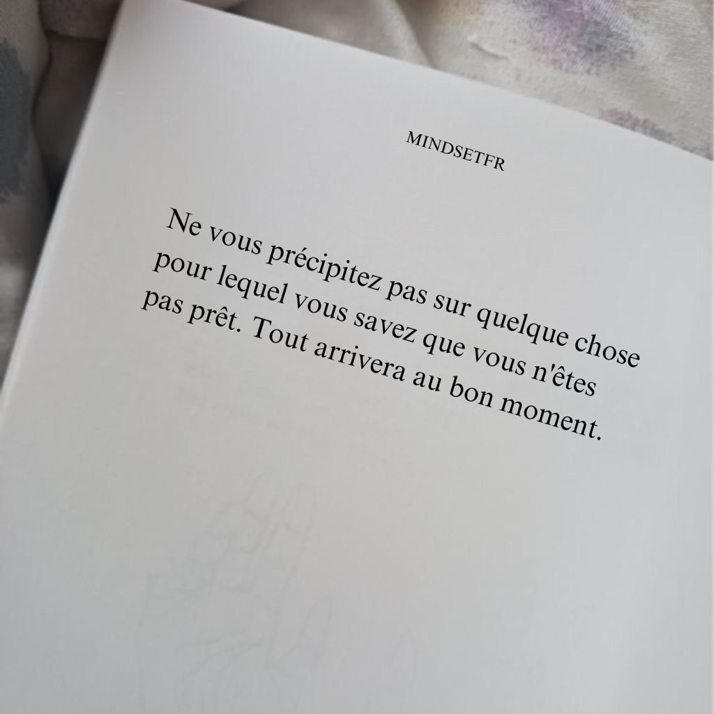 Mindset_FR's tweet photo. n'oubliez pas que cette vie est la vôtre https://t.co/uwVVoOUIia