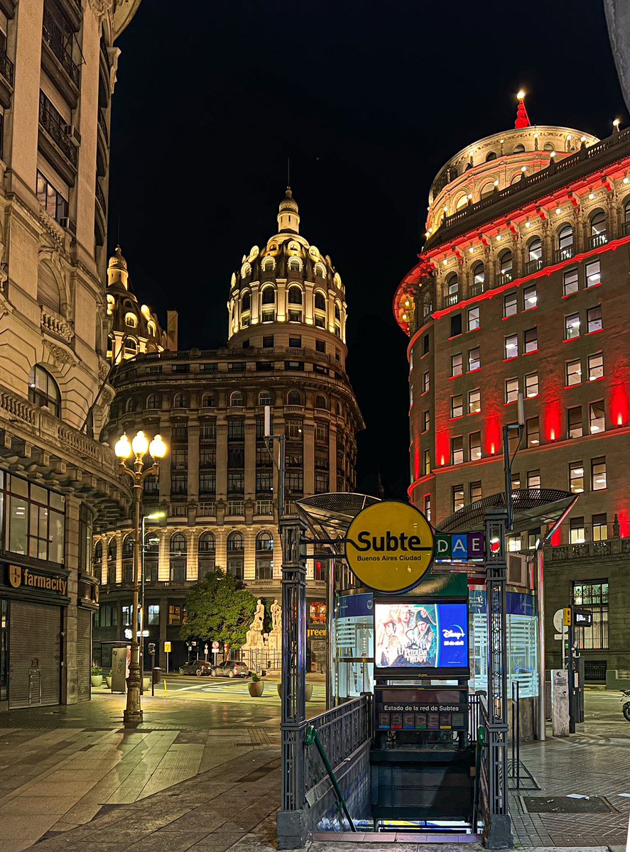 FabriCaradonna's tweet photo. Ciudad de Buenos Aires 🌙 https://t.co/fVw3jeSovn