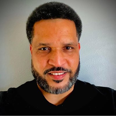 MarcosColonMath's tweet photo. #NewProfilePic https://t.co/xcxmmtuk6A