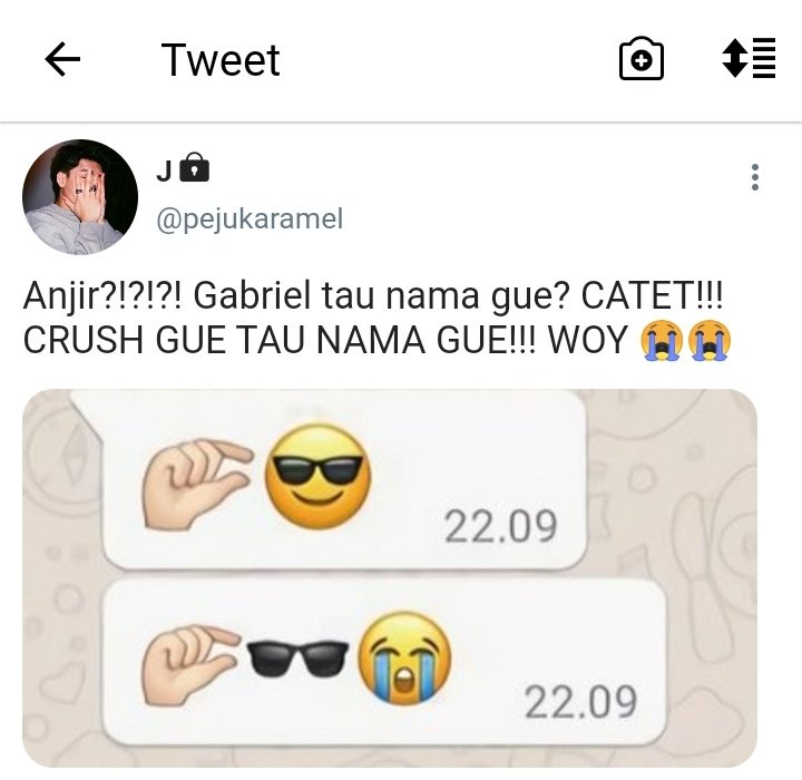 𝐉 tweet media