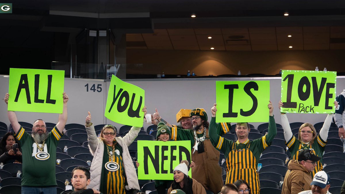 💚💛

#GBvsDAL | #GoPackGo