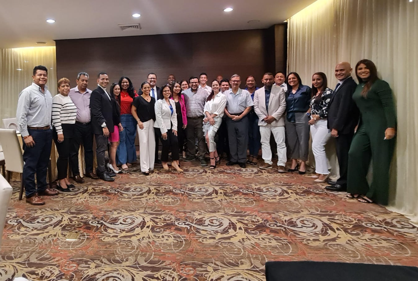 antequerapanama's tweet photo. Con éxito terminamos el diplomado en Impuesto a la Renta en Panamá.  27 estudiantes tomaron este curso.  Felicidades a todos. https://t.co/U2jX0YUSX3