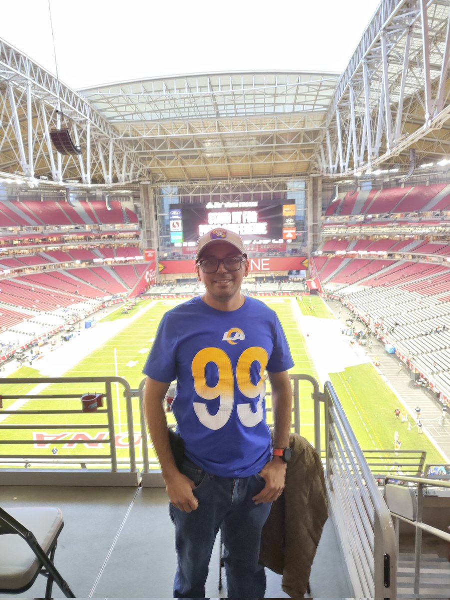 CMercado656's tweet photo. #TuPaseCompleto https://t.co/AktN8NzOH7