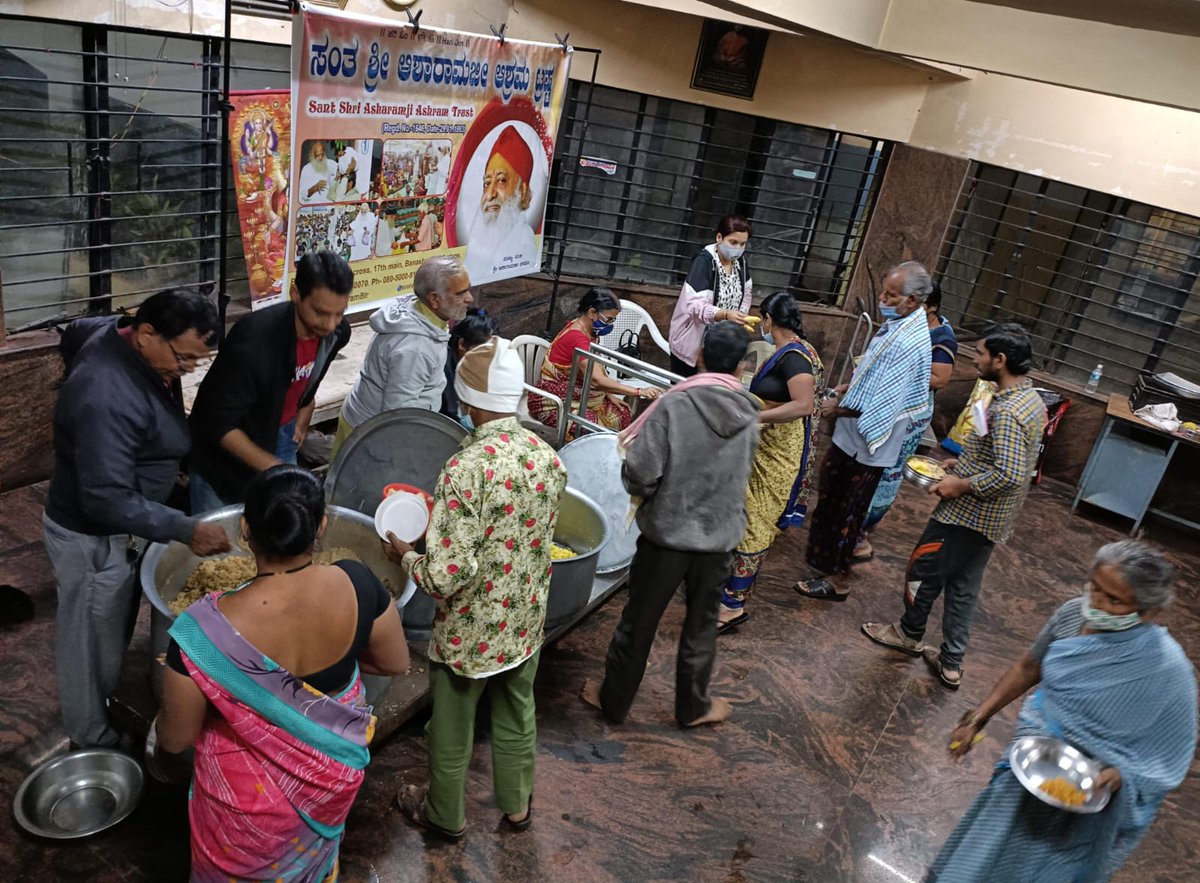 AshramBlr's tweet photo. Sant Shri Asharamji Bapu #Ashram Trust, #Bengaluru organized a free meal distribution campaign for the patients admitted at #KIDWAI Hospital, #Bangalore on 11.01.2024 i.e. Bakula #Amavasya.

🗞️News coverage- https://t.co/wQOihAQXQt

🌐Event link- https://t.co/8z7Tz7HeGM https://t.co/17W4LLgNCj