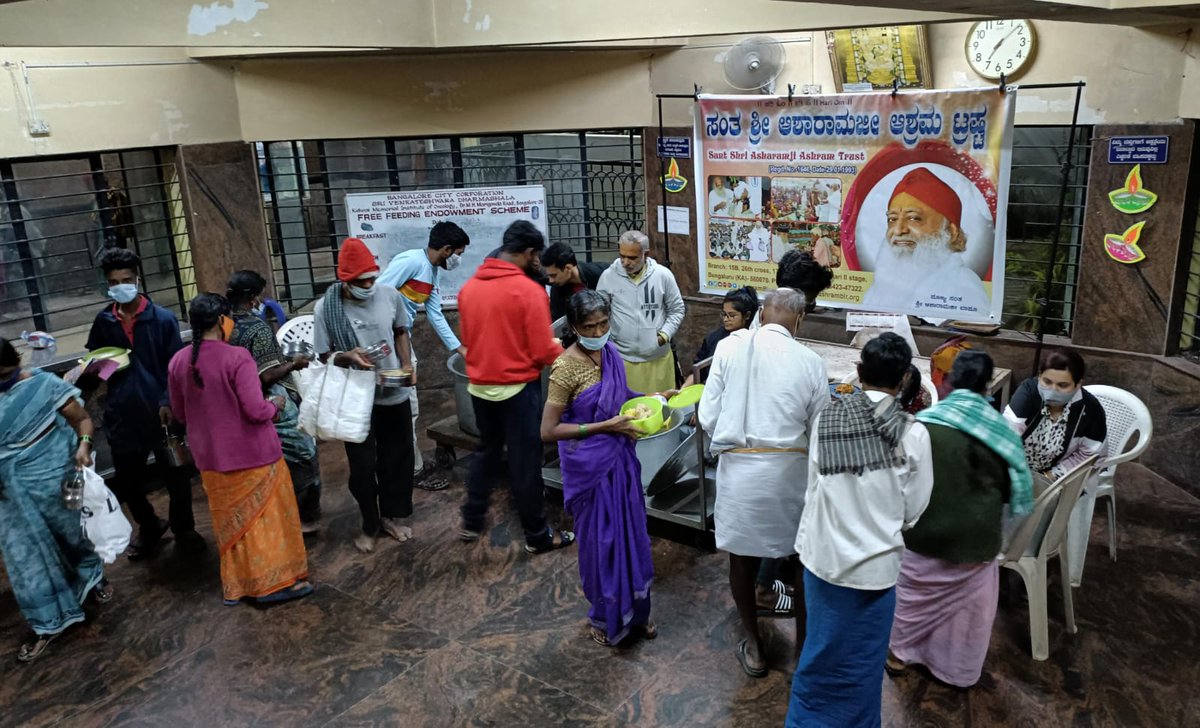 AshramBlr's tweet photo. Sant Shri Asharamji Bapu #Ashram Trust, #Bengaluru organized a free meal distribution campaign for the patients admitted at #KIDWAI Hospital, #Bangalore on 11.01.2024 i.e. Bakula #Amavasya.

🗞️News coverage- https://t.co/wQOihAQXQt

🌐Event link- https://t.co/8z7Tz7HeGM https://t.co/17W4LLgNCj