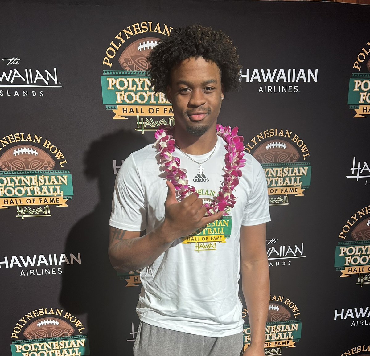 polynesiabowl's tweet photo. Showtime for 5⭐️ Jordan Ross and @Vol_Football‼️🤙🏽 https://t.co/qt3wIwlKGg