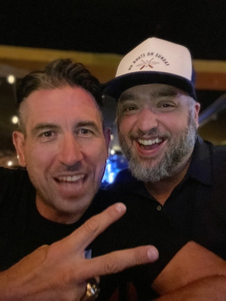 tinoborges's tweet photo. And to you Terry, I’m so proud of ya, and to see everyone coming together with @NLGrowlers and spreading such love for you, something you do every day without realizing. You deserve it pal. XO https://t.co/2CEXSDsqi0