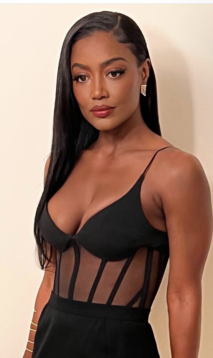 MUSICANDBUILDS's tweet photo. Patina Miller 🫶🏾🫶🏾

Great actress with natural sex appeal https://t.co/mpBwEtUPf8