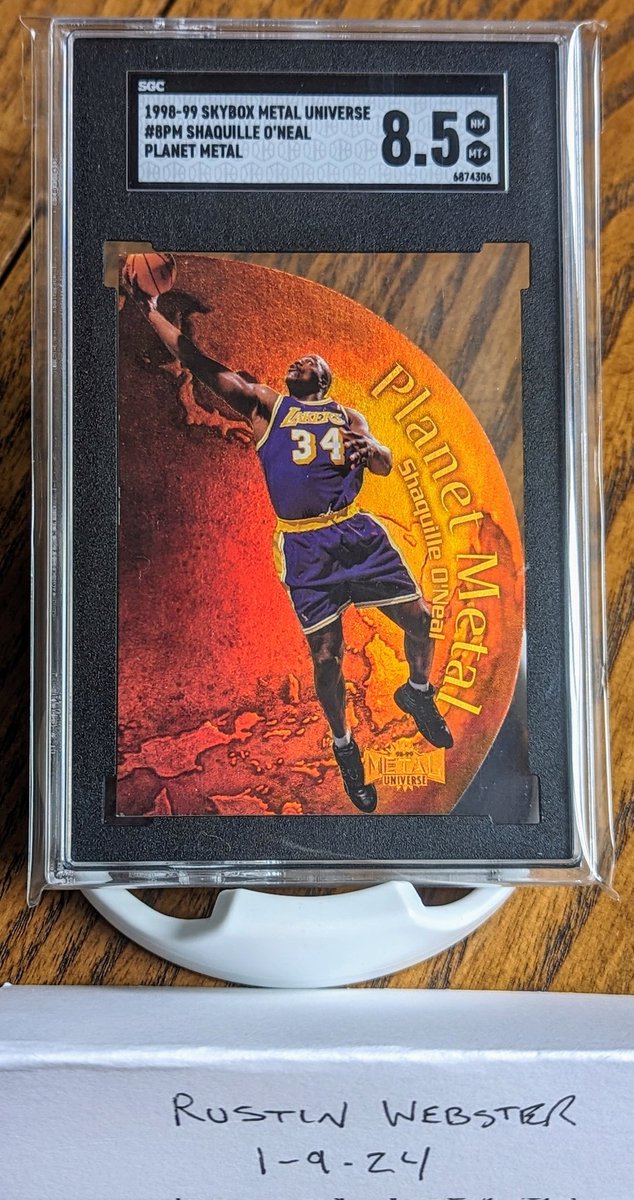webby353's tweet photo. $80 shipped PP F&amp;F
#shaq #bmwt #pwe #refractorlike #rare https://t.co/UrJz6KZw4l