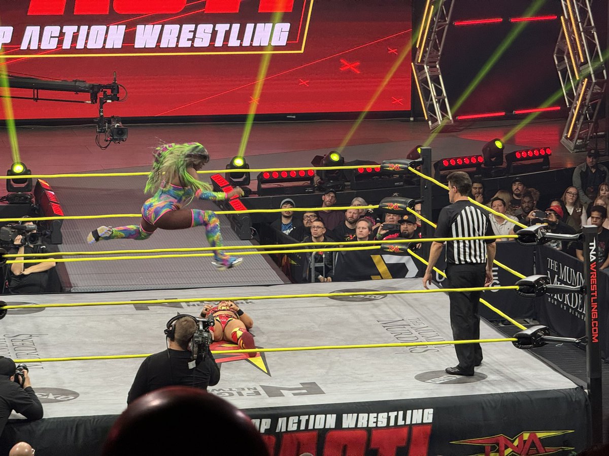 TNRevolver's tweet image. Jordyn Grace retains over Trinity. #SnakeEyes #IMPACTonAXSTV