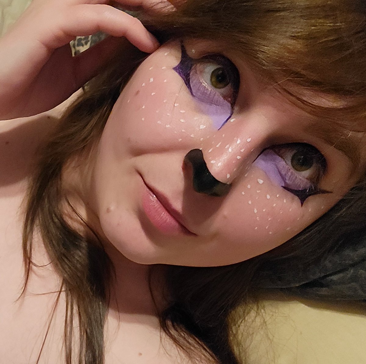 ShortstackFen's tweet image. Think it's time I update my pinned.
Hiya y'all, I'm Maddy~
Scene-queen arcade-goblin party-gremlin fennec-fox reporting for duty &gt;u&lt;
I love music, card games, and cute things! Unapologetically myself. Be warned, cardgame brainrot lies ahead.
RAWR! X3