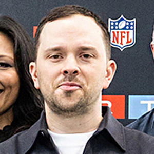 Also ich finde, <a href="/itsnicetomitja/">Mitja Lafere</a> sieht eher aus, wie <a href="/DirkNeuenfels/">DNF (Dirk Neuenfels)</a>  #rtlnfl