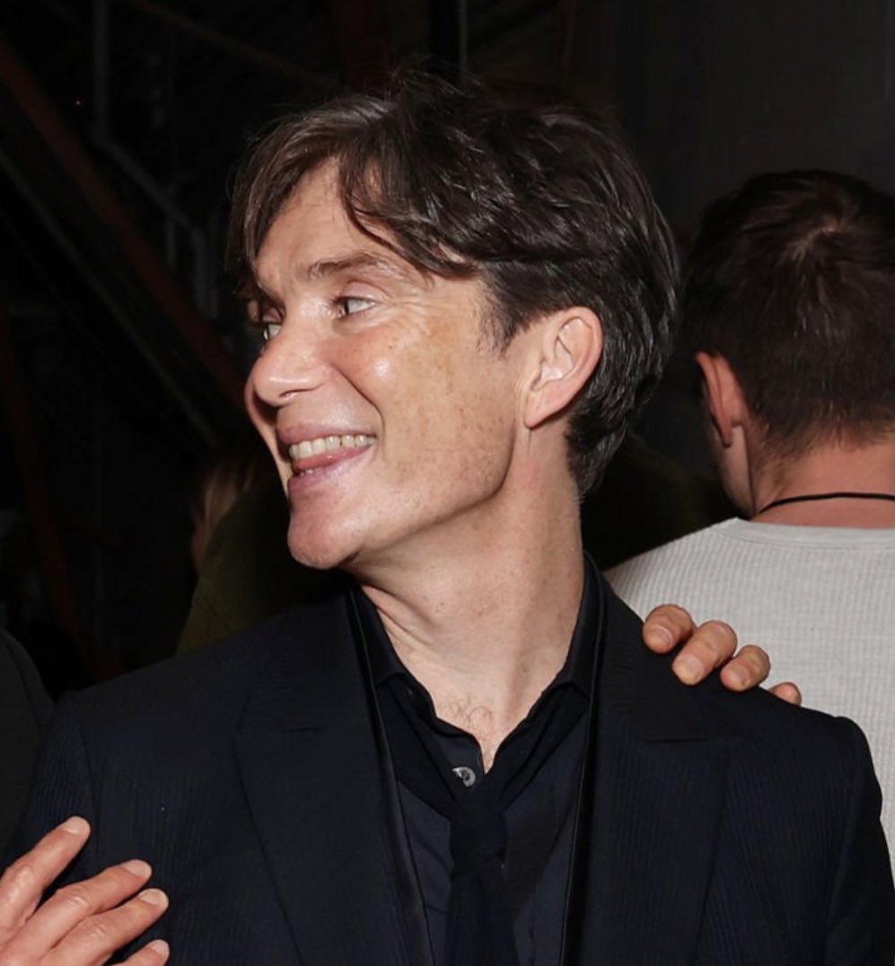incepthion's tweet photo. cillian murphy you are so loved by me https://t.co/zDqItjgICV