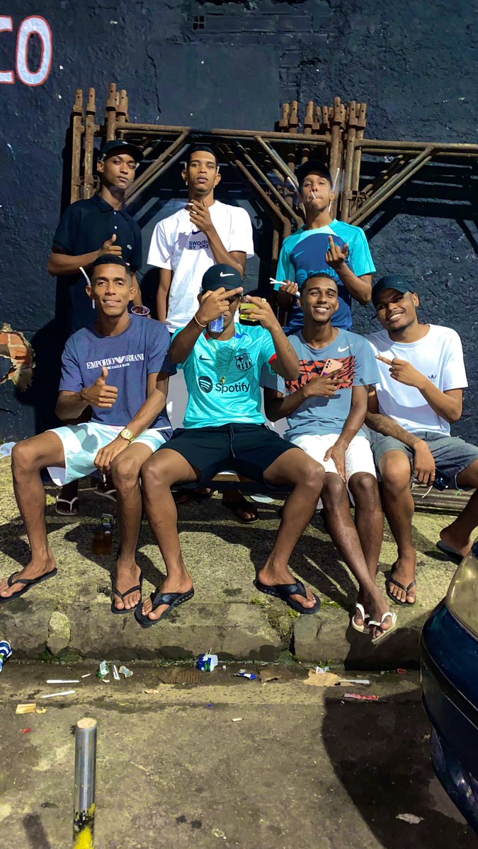 belinho2602's tweet photo. AONDE NÓS É CRIA ❤️✌🏾 https://t.co/Rqpc8Qm45g