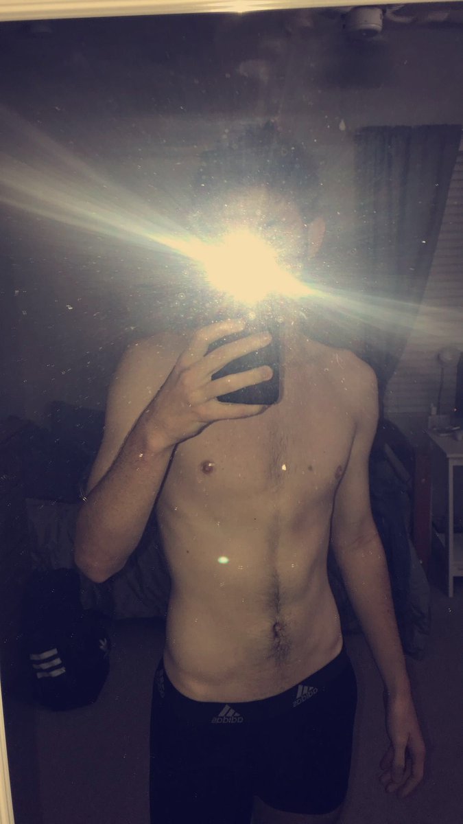 Jay_CCox's tweet photo. I have more pics and videos ready for you 💦💦

➡️ https://t.co/VjlJZf7L1s 

😘 😏 🥰 #gay #man #college https://t.co/pgkh7gslRH