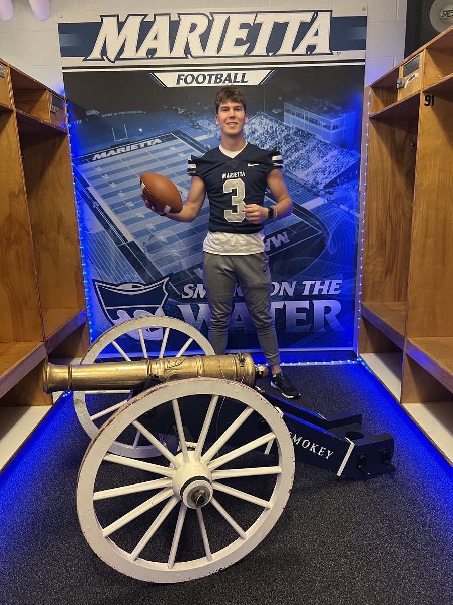 Excited and blessed to have received my second offer to play collegiate football at <a href="/Marietta_FB/">Marietta College Football</a> !! 🔵⚪️ #AGTG <a href="/CoachCastner/">Brian Castner</a> <a href="/MasonCometsFB/">Mason Football</a> <a href="/CoachWaddle/">Andy Waddle</a> <a href="/CoachFlo12/">Reed Florence</a>