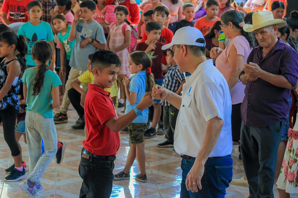 NI_LaUnion's tweet photo. Lislique, La Unión Norte 📍

Nos dedicamos a crear un entorno protegido y armonioso para niños, jóvenes y adultos en cada momento, brindando la posibilidad de disfrutar de momentos memorables como estos. 🩵🩵 https://t.co/8zIQHUTnTg