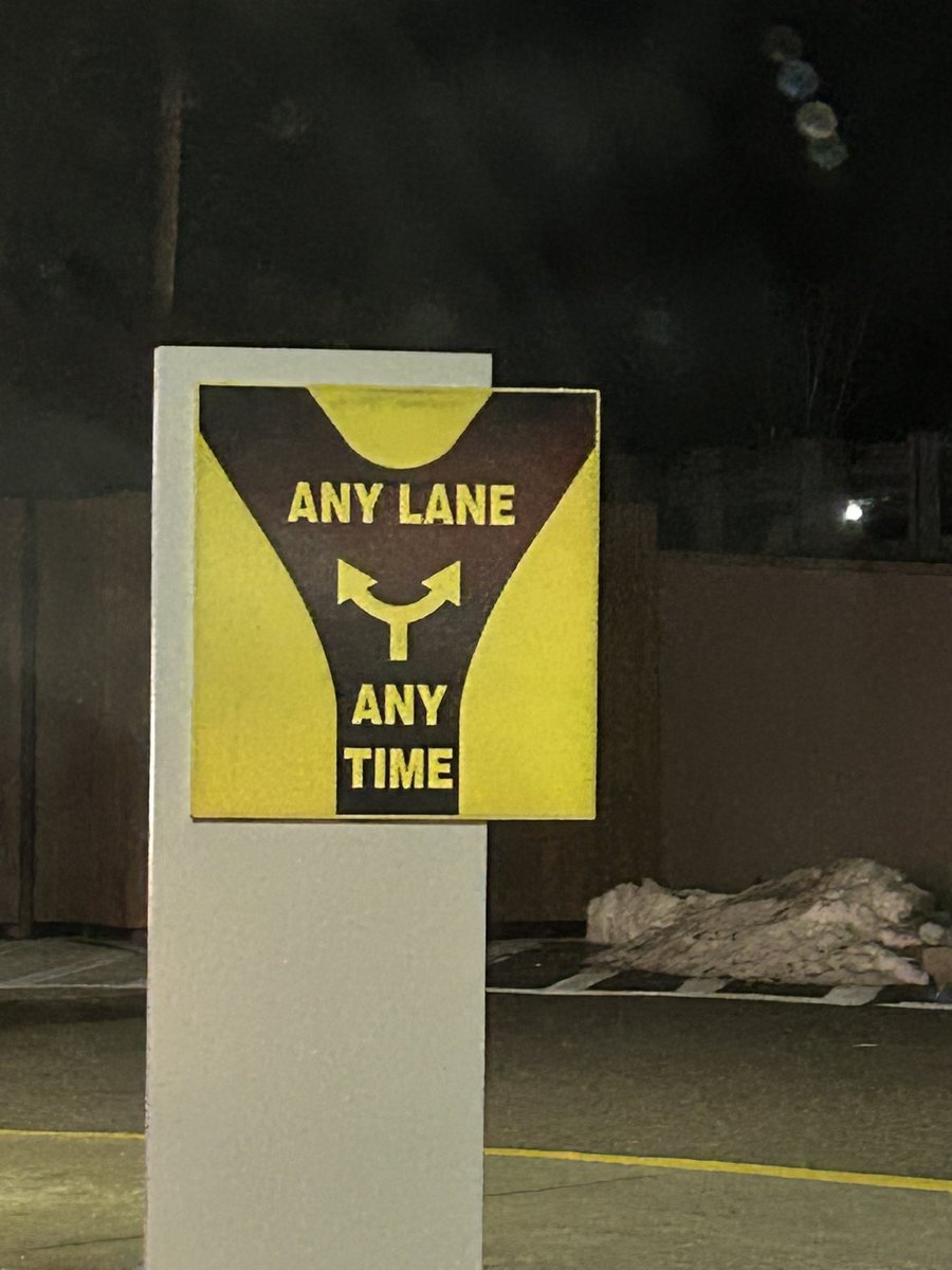 mousefeel's tweet photo. name a bigger lie https://t.co/4oFqnkoPPL