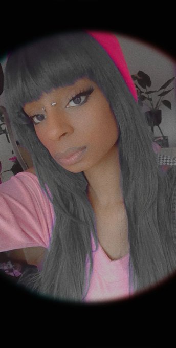 Goodmorning gorgeous girlies and disgusting creatures. I am manifesting a 1K day today and you mutts