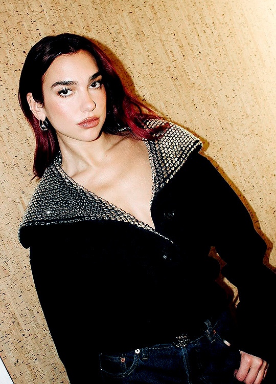 ⠀   𝗂  𝗍𝗁𝗂𝗇𝗄  𝗐𝖾  𝖼𝖺𝗇  𝗌𝖺𝗒  𝗍𝗁𝖺𝗍  𝗂'𝗆  𝗒𝗈𝗎𝗋  𝖽𝗋𝖾𝖺𝗆𝗀𝗂𝗋𝗅 ,  𝗋𝗂𝗀𝗁𝗍? ⠀ ⠀⠀⠀⠀ ⠀⠀⠀