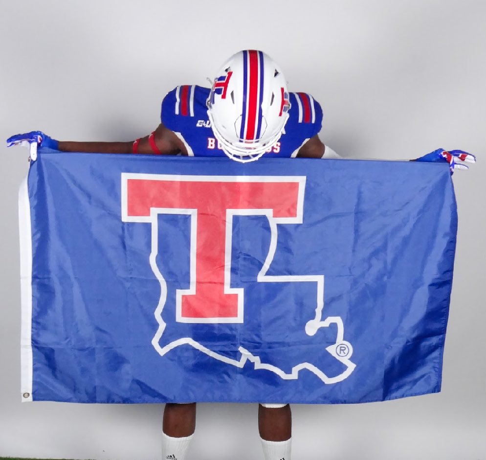 After visiting , I am blessed to receive an offer from <a href="/LATechFB/">LA Tech Football 🏈</a> 🐶