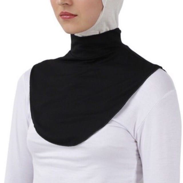 effacurio's tweet photo. Girls, kita wajib ada at least satu turtleneck inner macam ni. Kain dah la selesa, lembut dan sejuk. Kalau ada baju collar luas tu sangat sesuai la pakai ni. Baru cover aurat. Gituuu ✨🫶🏻

Weh, terkejut tengok sebab dah 64.4K SOLD! Perghh!! https://t.co/ku01d4yWNo