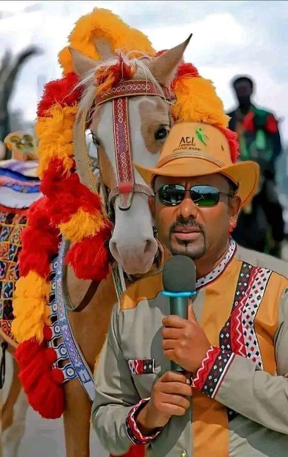 Semibintjemal3's tweet photo. ህዝብ እንዲ ሲደሰት ማየት ለመሪ ክብር ነው 
#VisitWanchi 
#Tourism4Development 
#AccessingTheSea
 #ዐብይ_አህመድ #Fast_Growing_Ethiopia https://t.co/egMSgmDdi4