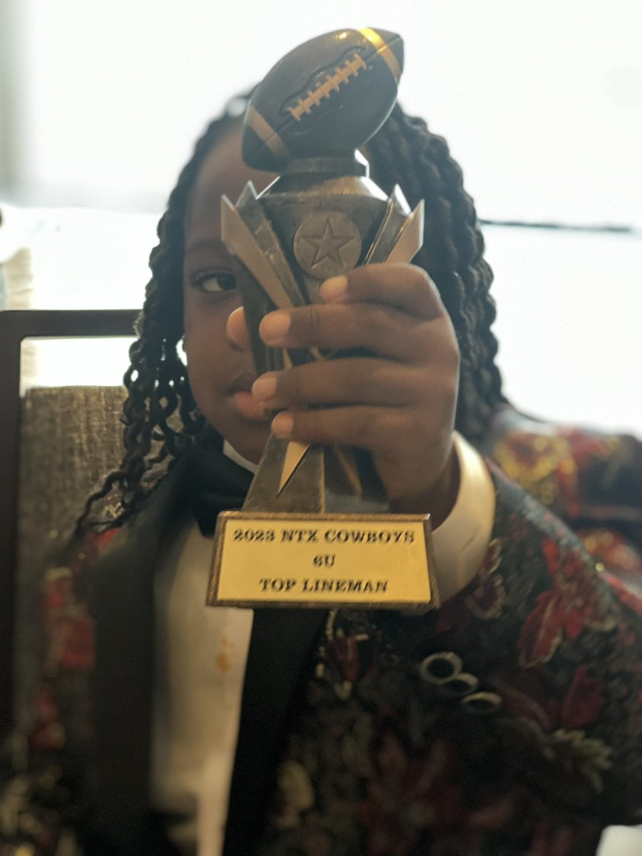 InPhase_LLC's tweet image. Give him 10 years ! You’ll find out ! #youthfootballtraining #dallastexas #inphasetraining