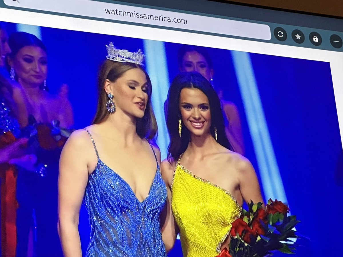 #ThereSheIs

@Malthud picks up 3rd runner-up aka 4th place in the 2024 <a href="/MissAmerica/">Miss America</a> contest.

A great job to Mallory representing the bluegrass state on the national stage!