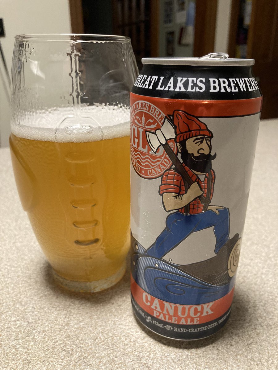 BeerDad774's tweet photo. Is Ontario a land of BIG BEERS or refreshing, easy sippers? My research leads me to conclude it’s both! Riding easy tonight with Canuck Pale Ale from @GreatLakesBeer courtesy of @DrunkPolkaroo … https://t.co/SNIZJ2ELxd
