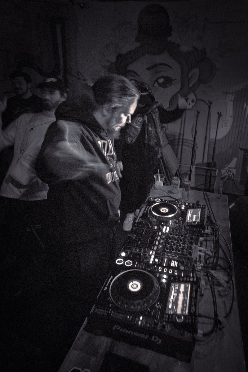 Cole Desmond (DEZZY) tweet media