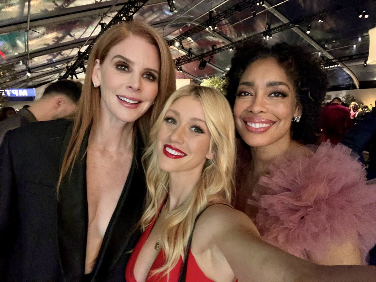 Kat_McNamara's tweet photo. Oh what a night! ✨ Such a ball at #EveningBefore - always full of old and new friends, fun, and fanfare - oh my! ♥️ Thank you @MPTF! 🎥🍿 https://t.co/kOVESiPBWU