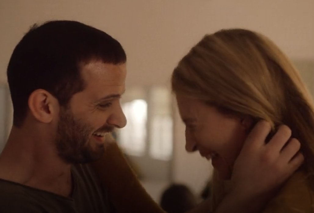 CancelNetflix's tweet photo. Why'd you have       💛       Got an NDE &amp; died too
to fuck it up               💛          Since then i love it
with mustard?          💛                I forgive you 

#SaveTheOA 🚑🏃‍♂️🪐🕊️🐙👁️🤖🚑🏃‍♂️ https://t.co/Y7JVXBq548