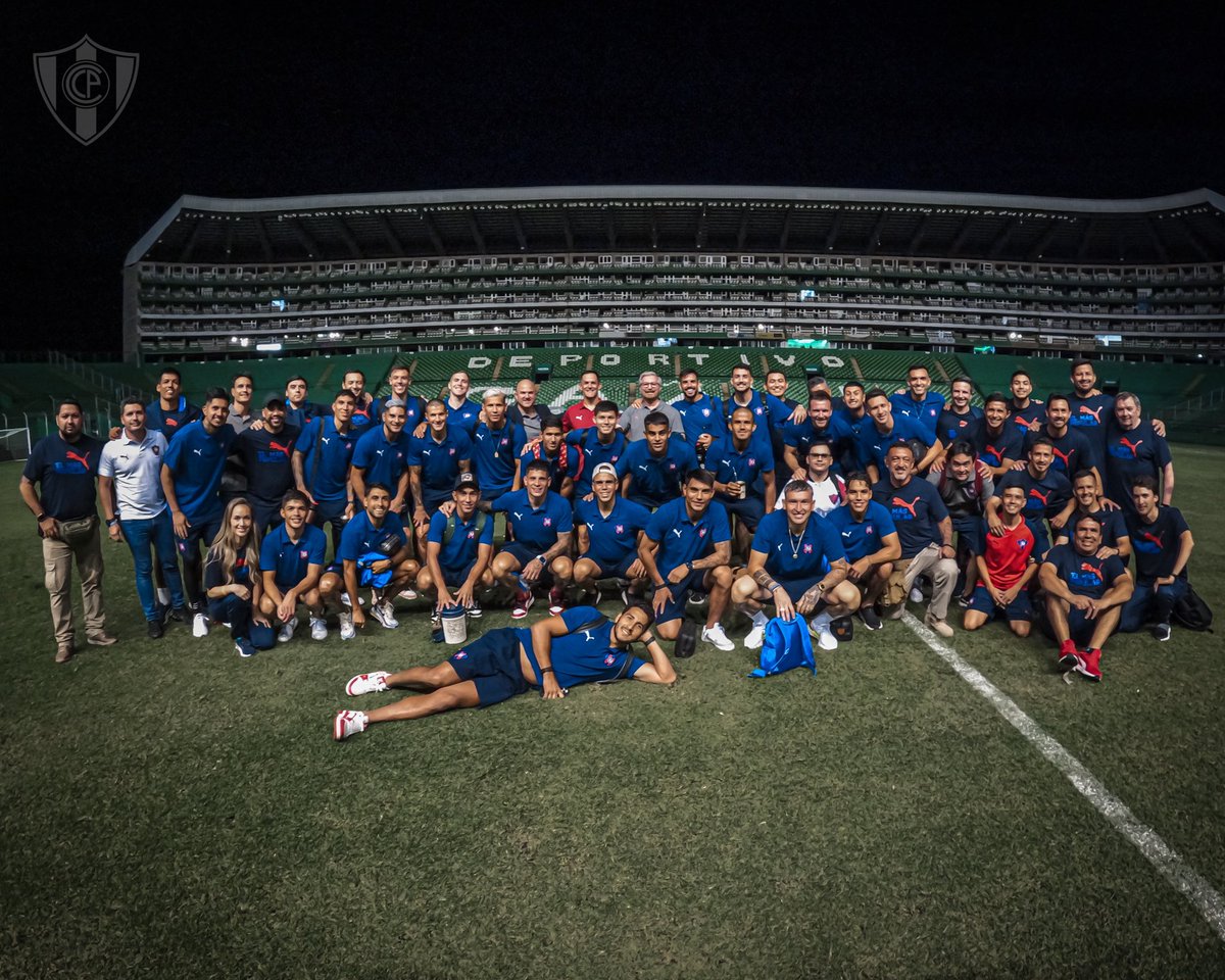 ¡EL CLUB DEL PUEBLO! 🌪️💙❤️