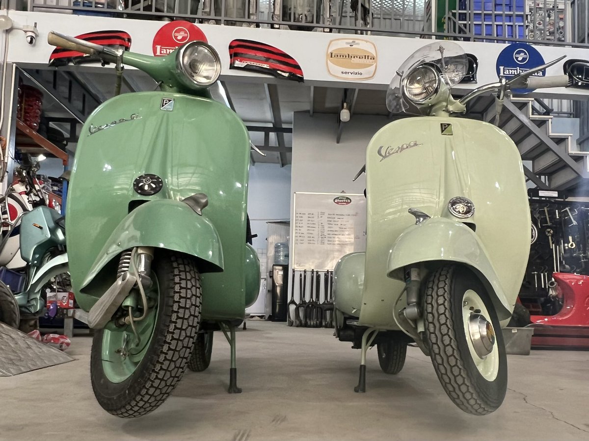 SSCvietnam's tweet photo. It looks like we are having a Vespa old timers wide frame day today on the ramps #Vespa #Piaggio #Acma #VL1 #WideFrames #Italy #France https://t.co/upwrZVN651
