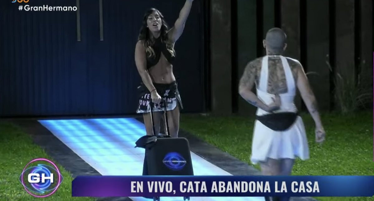 fedeebongiorno's tweet photo. 👁️ El último deseo de Catalina antes de abandonar la casa: “Que no ganen los caracoles y que se caigan las caretas” #GranHermano https://t.co/ZlxGZNmEyz