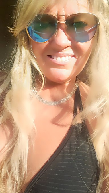 SUNDAY FUNDAY! https://t.co/m3TSBMAHmw<a href="/tag/airshow"class="tags"><span>#airshow</span></a>