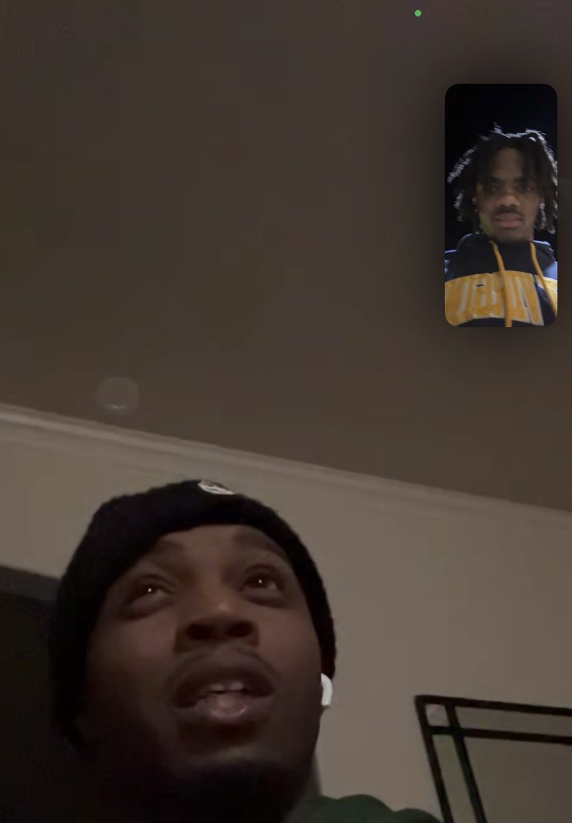 T_mallory10's tweet image. Just got off the phone with MY GOAT TAVON AUSTIN after being offered by @WVUfootball !!! #takemehome25 #BlurrrrrrrrBoyz