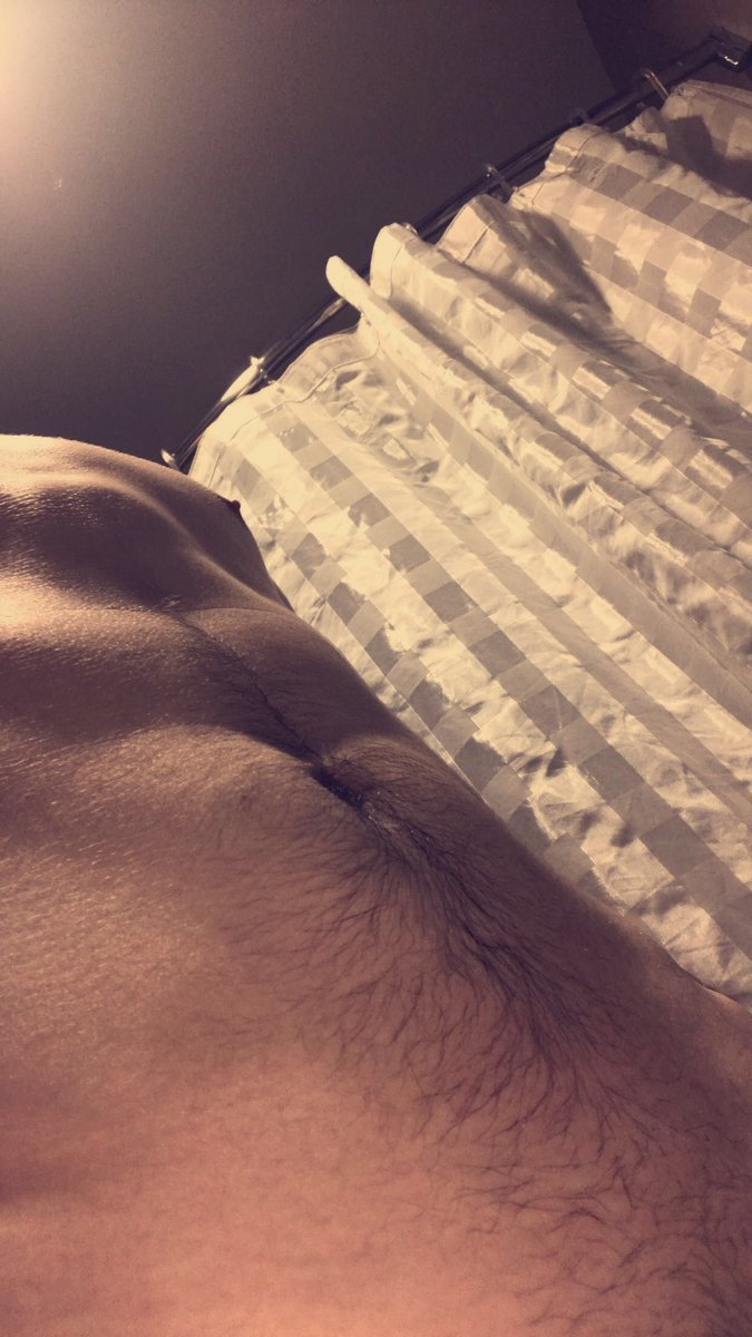Jay_CCox's tweet photo. I have more pics and videos ready for you 💦💦

➡️ https://t.co/VjlJZf7L1s 

😘 😏 🥰 #gay #man #college https://t.co/OKYPJic8JB