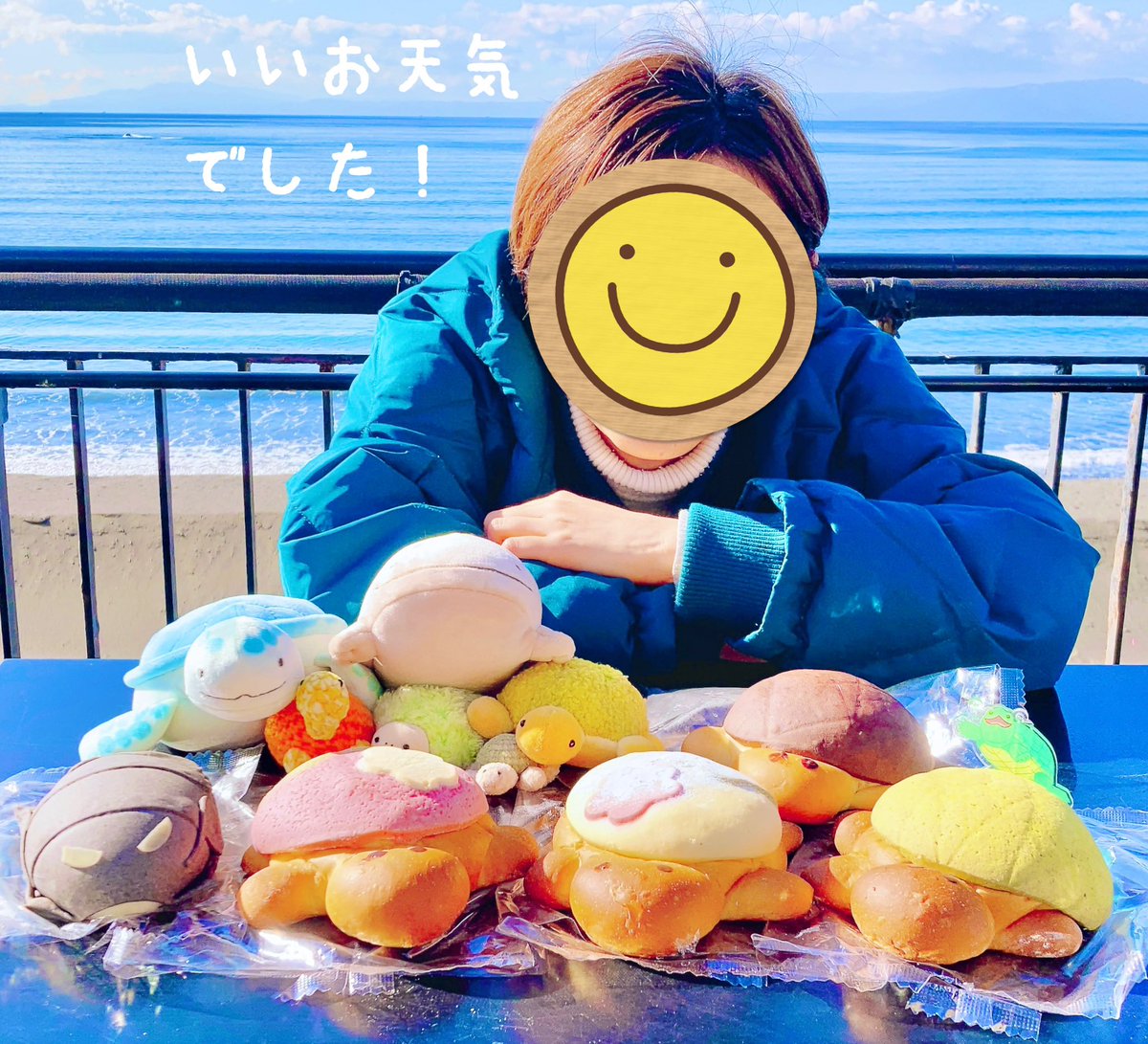 yaeyamaminamin's tweet photo. 新江ノ島水族館に行ってきました☀️
期間限定の真珠のパルフェ、紅白カメロンパン！可愛すぎます🥹✨企画展示も宝石みたいで素敵でした💎(肝心の生き物は後ほど😅)
#えのすい #Jewerium #なんもの撮ったよ https://t.co/jisCljvhla