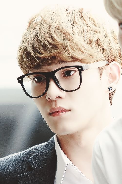 MilkyWayJ777's tweet photo. @CHEN_INB100 ❤️ https://t.co/w5w3hb6gRg