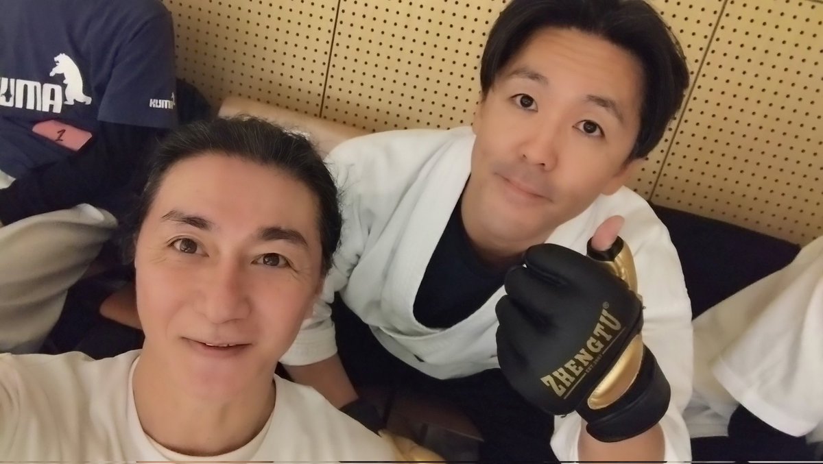 矢部良/カポエィラ 矢部りょう (@YabeRyow) / X